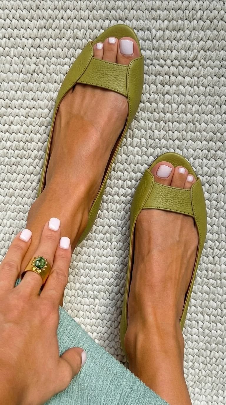 ADELINA | Gold Comfort Chic Sandals