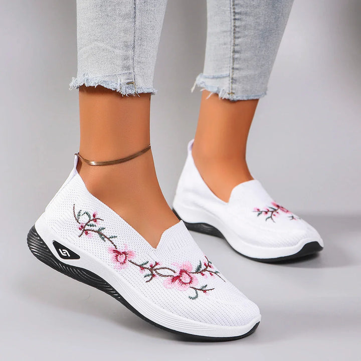 RelaxFit | Orthopaedic Shoes + Free Insoles