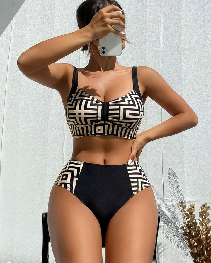 Cynthia - Stylish Two-Piece Patterned Bikini