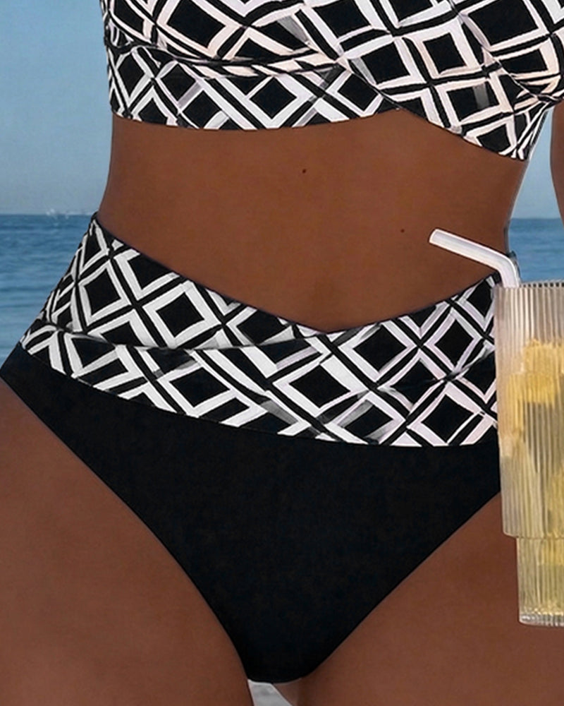 Letícia - Diamond Pattern Bathing Suit