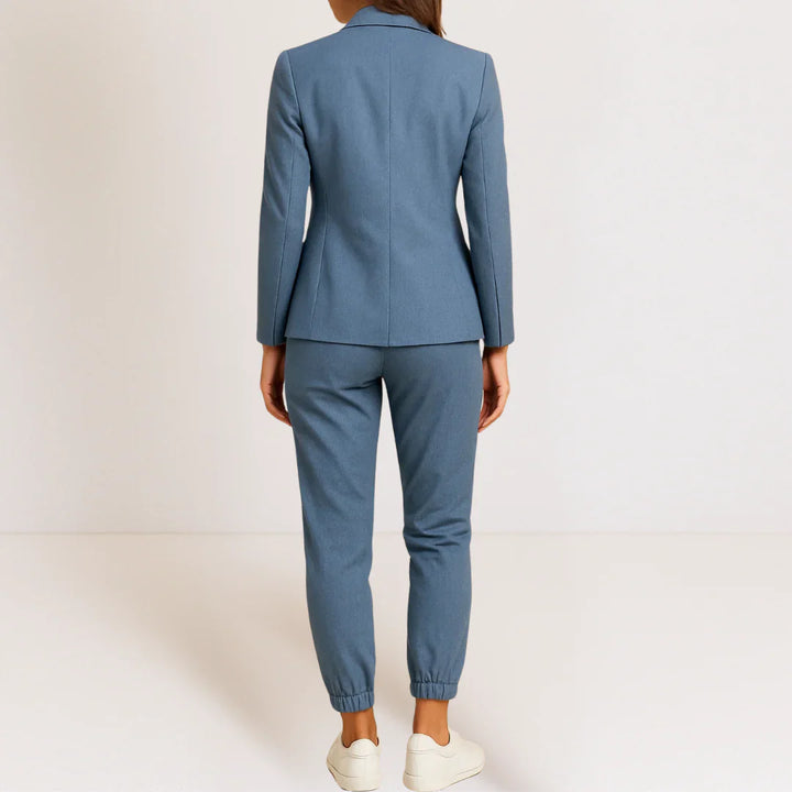 The Beatrice Modern Comfort Set