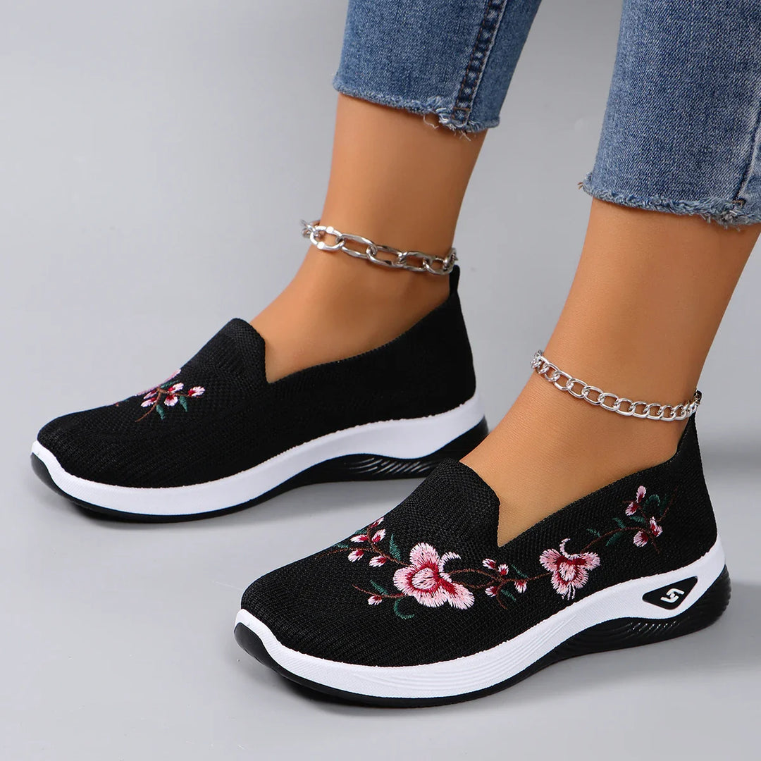 RelaxFit | Orthopaedic Shoes + Free Insoles