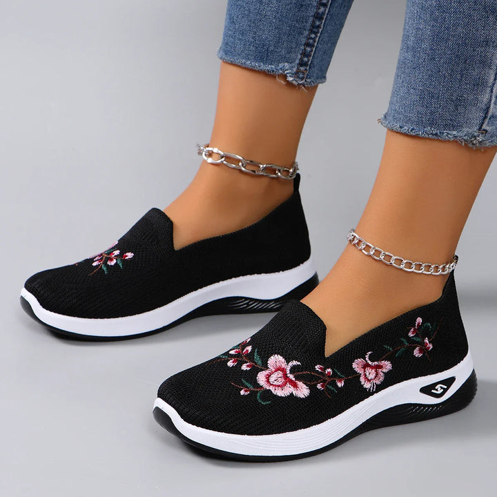 RelaxFit | Orthopaedic Shoes + Free Insoles