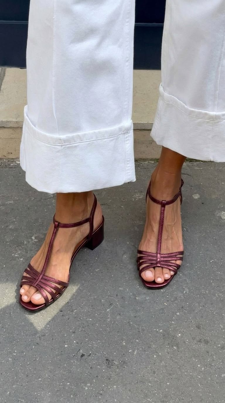 ALLEGRA | Gold Sandals Everyday Elegance