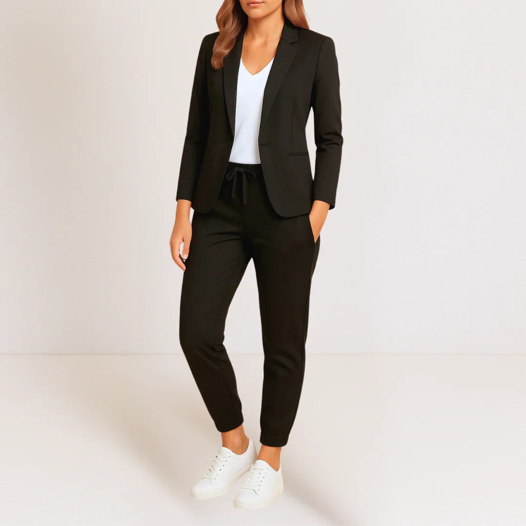 The Beatrice Modern Comfort Set